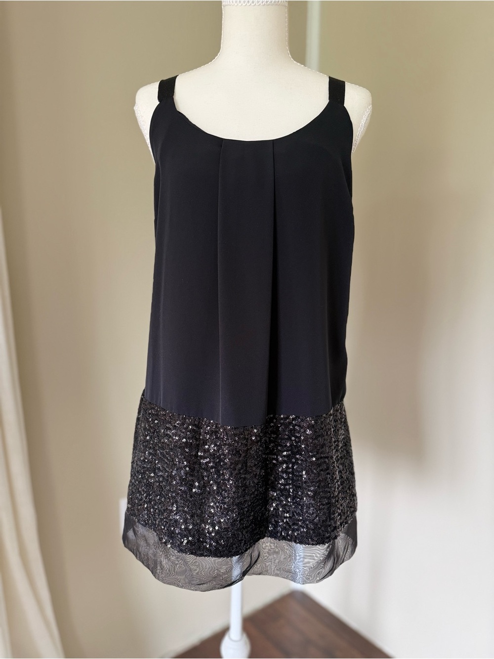 Vera Wang Tank Top Sequins Black Sheer Mesh Size XL